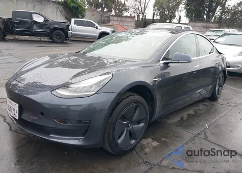 2020 Tesla Model 3 Long Range Dual Motor All-Wheel Drive z USA, uszkodzony, nr VIN 5YJ3E1EB1LF800777